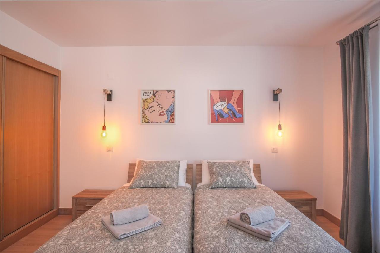 Lucky Star Marina Apartment, With Pool ลากอส ภายนอก รูปภาพ