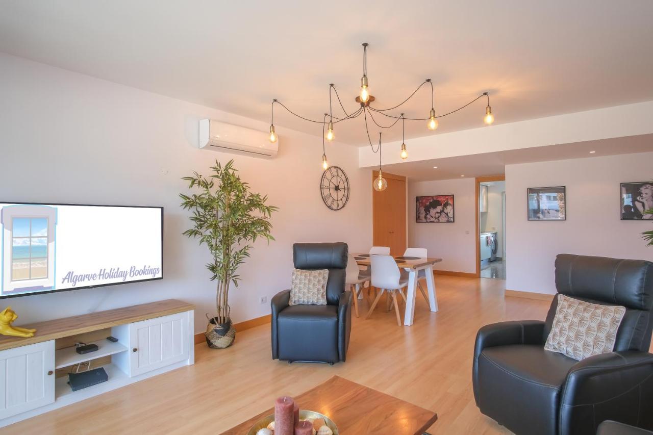 Lucky Star Marina Apartment, With Pool ลากอส ภายนอก รูปภาพ