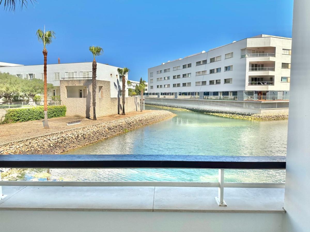 Lucky Star Marina Apartment, With Pool ลากอส ภายนอก รูปภาพ